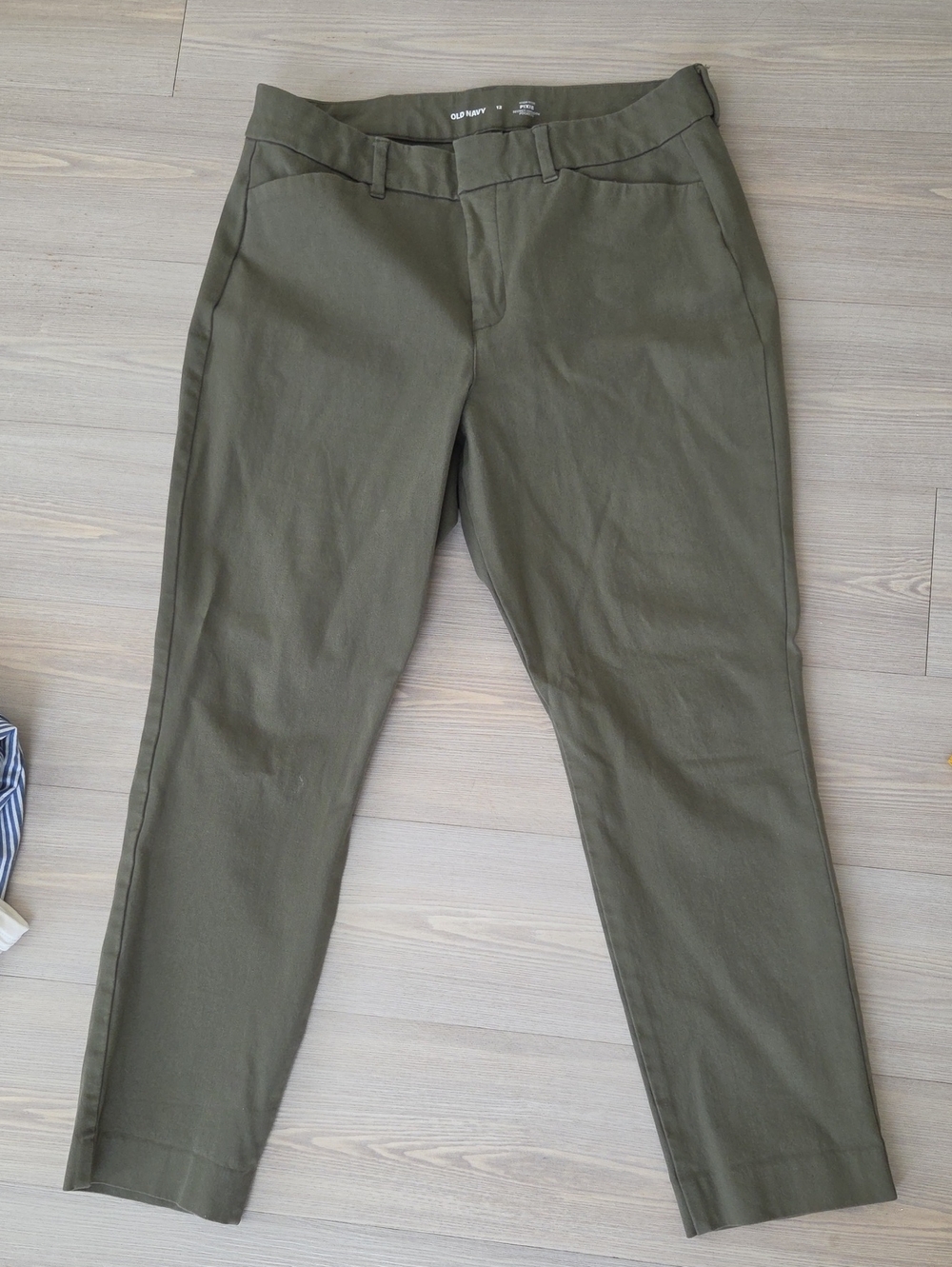 Old Navy Olive Green Straight-Leg Pants